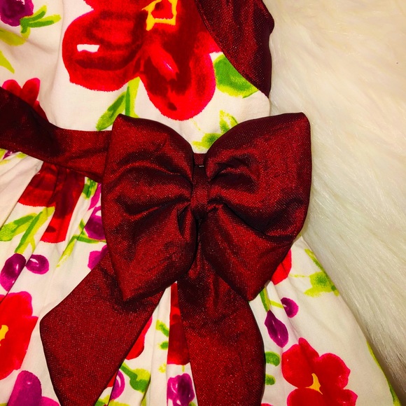 EUC One of my favorites - flower 🌺 dress - beautiful for Holiday - Picture 4 of 6